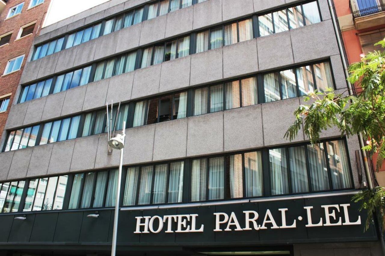 Hotel Paral-Lel Barcellona Esterno foto